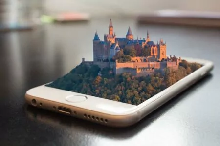 Kundenbedürfnisse erkennen und für sich nutzen Augmented Reality, Virtual Reality, erweiterte Realität, Digitalisierung, Berufseinstieg im Handel