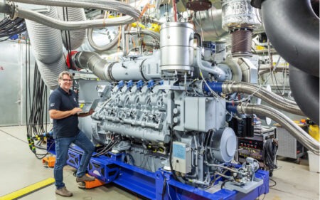 „Der Einsatz von Wasserstoff ist wichtig, sinnvoll und oft alternativlos“ – Das Projekt PHOENIX Wasserstoff-Motor Rolls Royce