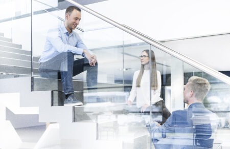 Berufseinstieg über das Graduate Program bei ZEISS Den idealen Berufseinstieg in einer zukunftsfähigen Branche schaffen? Bei ZEISS ist das durch das Global Graduate Program möglich.