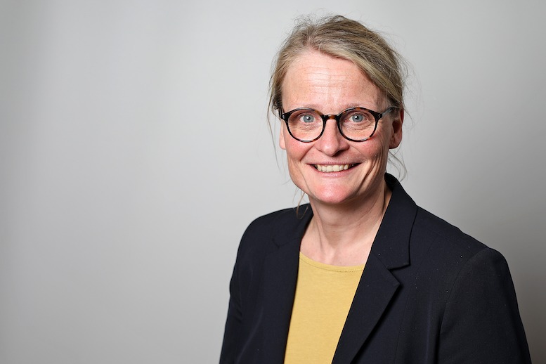 Anja Robert koordiniert das Career Center der RWTH Aachen – eine der größten Anlaufstellen für Berufseinstieg und Karriereberatung ©Andreas Steindle