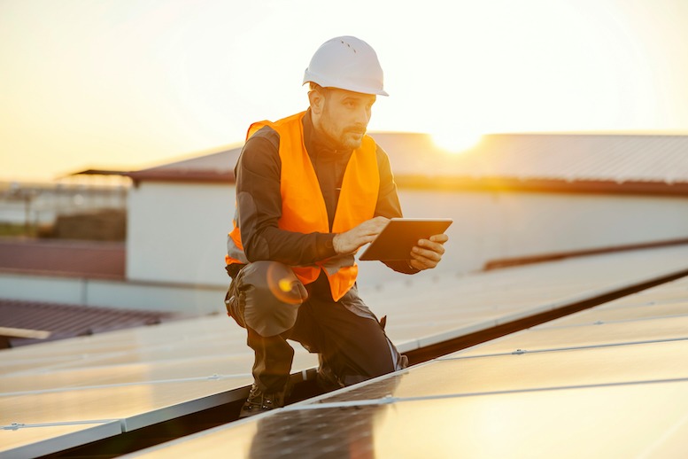 Hohes Marktpotential: Der Klimawandel wird nicht verschwinden, also sorgt die Energiewende für starke Nachfrage nach Gewerken aus den Bereichen Elektroinfrastruktur sowie Sanitär-, Heizungs- und Klimatechnik